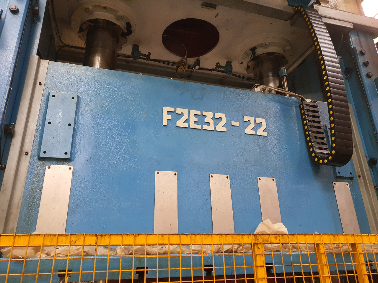 Spiertz 320 t 液压机 PR2486, 二手